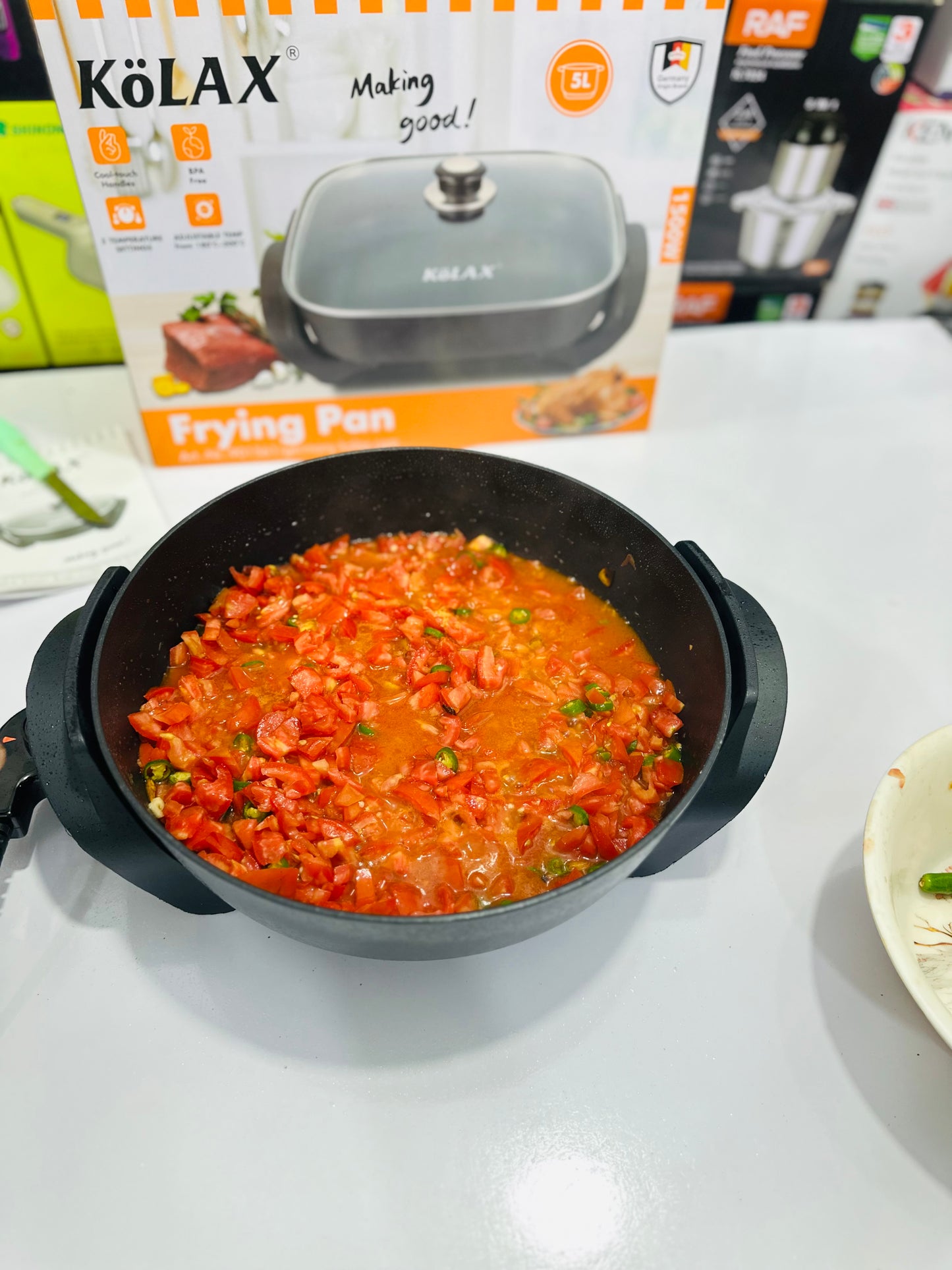 KöLAX Electric Frying Pan 1500W – 5L Large Capacity | Adjustable Temp 180°C–300°C | 5 Temp| Cool-Touch Handles | German Origin Brand