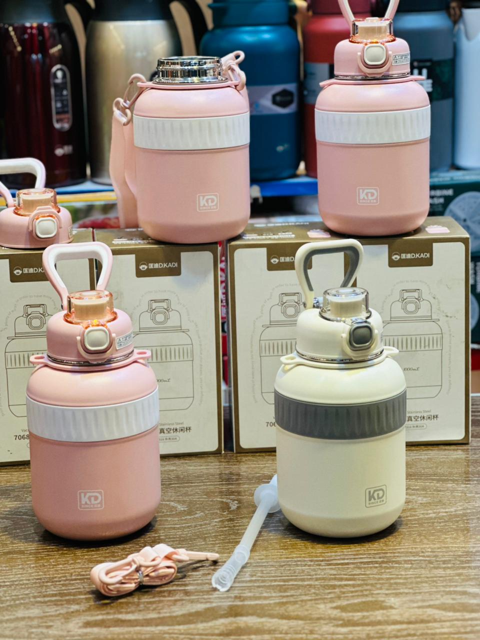 Hongkong Imported D.Kadi 1L Vacuum Bottle – Keeps Drinks Hot or Cold