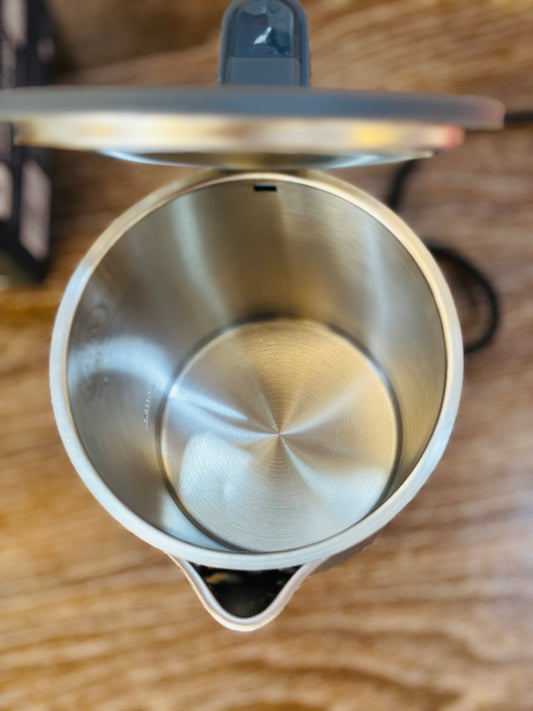 Red Solution KettleAmazon Lot Imported "Red Solution" Electric Kettle 1.5L