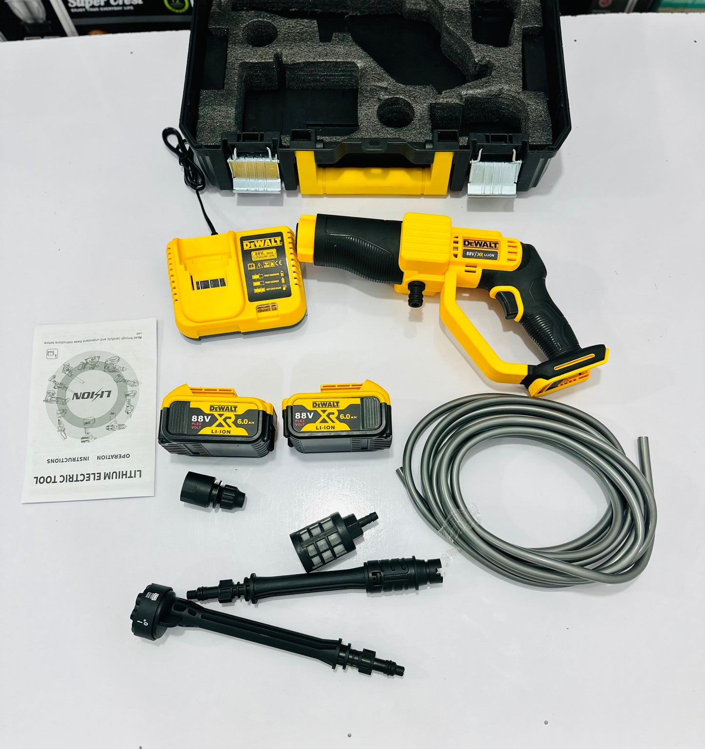 DeWalt  Chargebal ⚡88V Cordless Pressure Washer — 6.0Ah | 2🔋 Batteries | Complete Kit