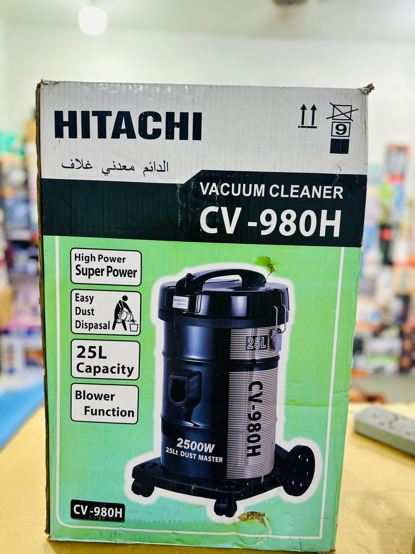 Hitachi CV-980H Vacuum Cleaner – 2500W 25L Dust Master