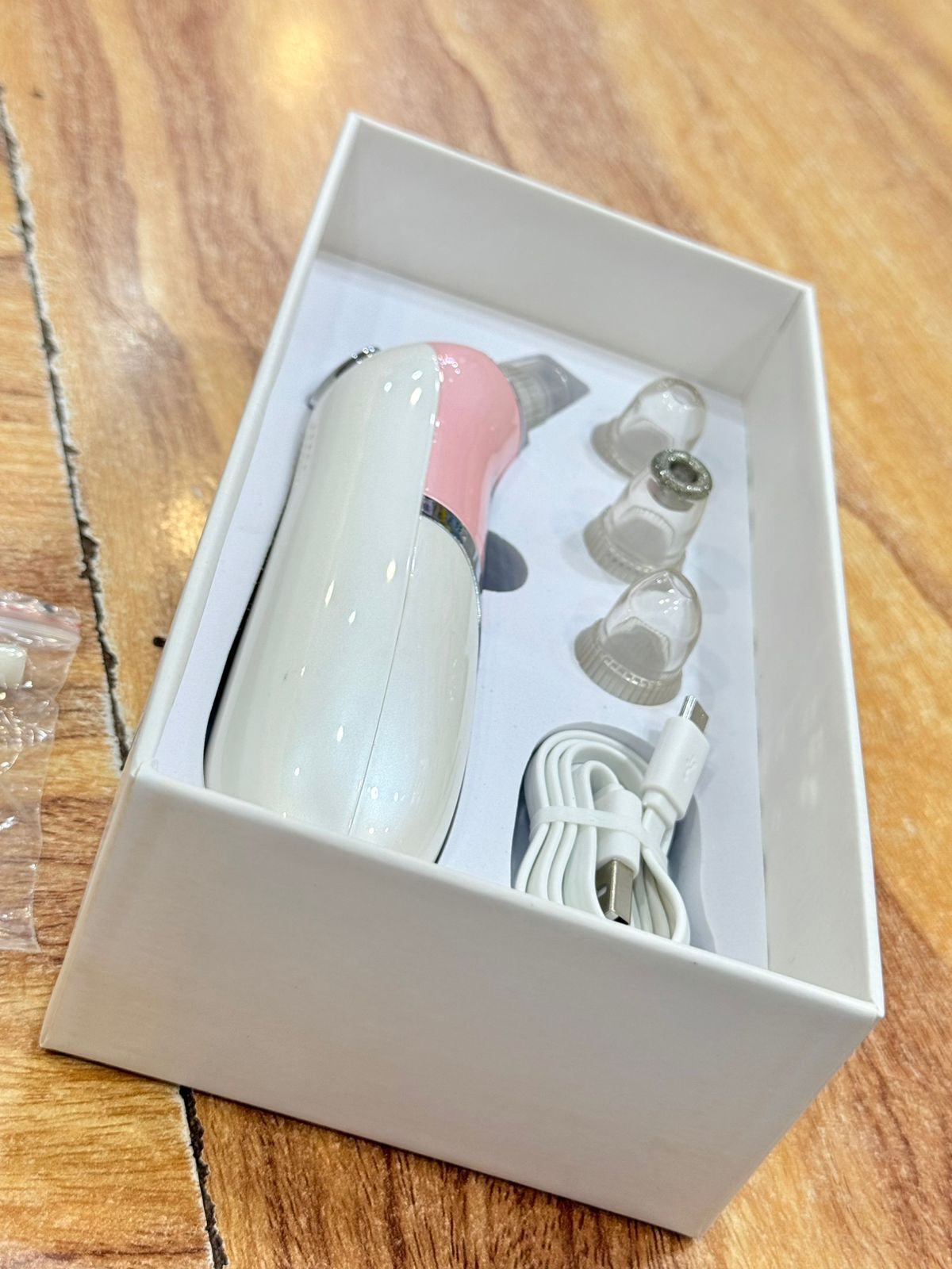 Binzim Blackhead & Pimple Vacuum – Deep Cleansing Skin Care Device