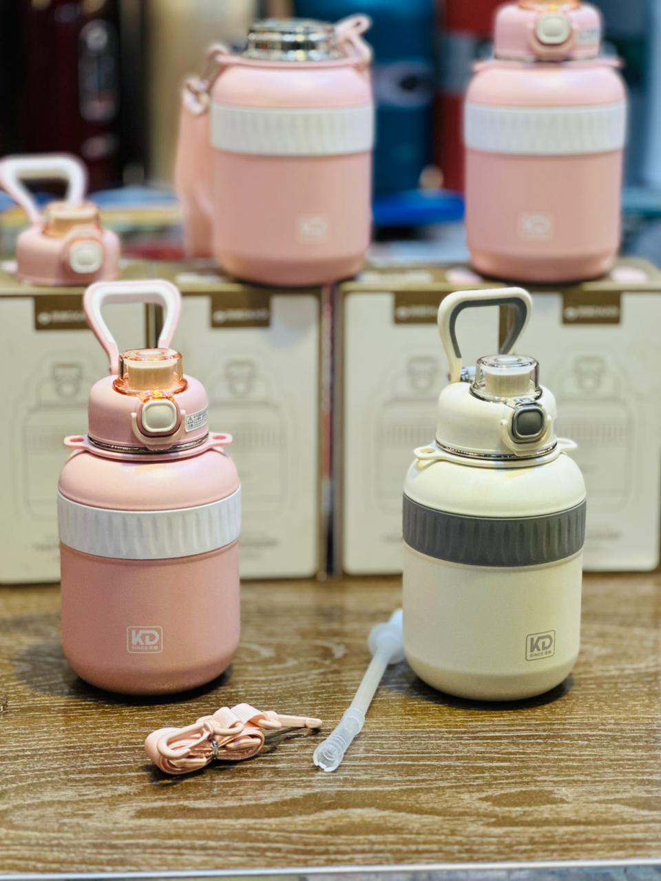 Hongkong Imported D.Kadi 1L Vacuum Bottle – Keeps Drinks Hot or Cold