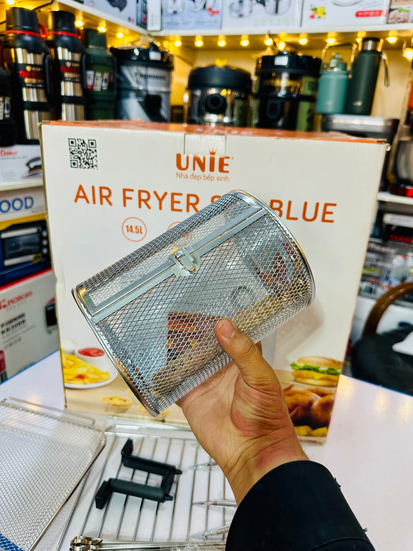 New Vietnam Lot Unie Digital Touch Panel Air Fryer Sky Blue 14.5Lt | 1700 Watts | Temprature Control | Rotate Option | Pre Set Option | Grill, Toster, BBQ, French Tray, None Stick Tray, Fishes , Pizza , Air Fryer Makers | High Standard Quality .