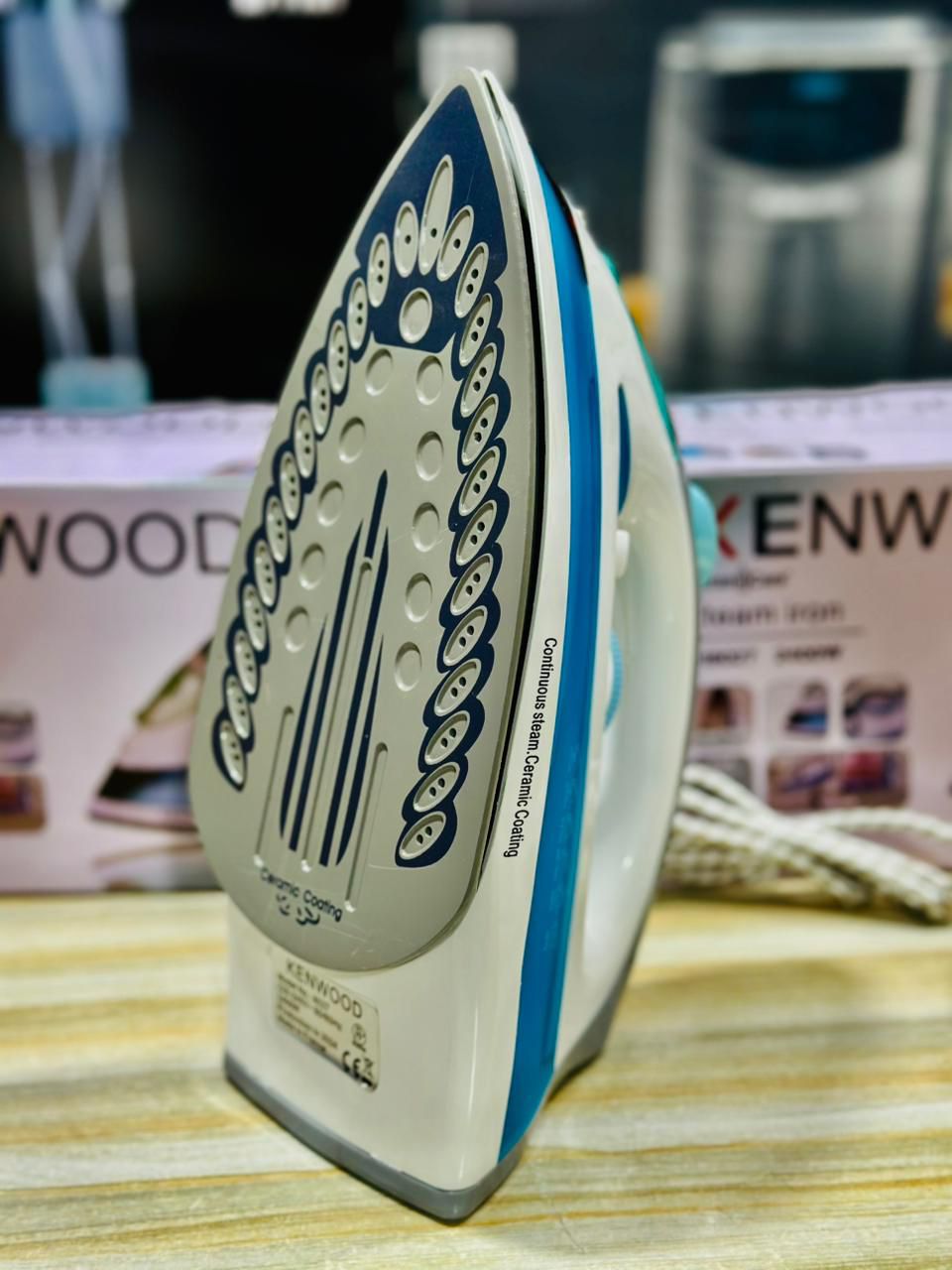 Kenwood ST8027 Steam Iron | Ijaz Electronics